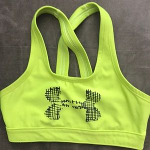 Cross back sports bra
